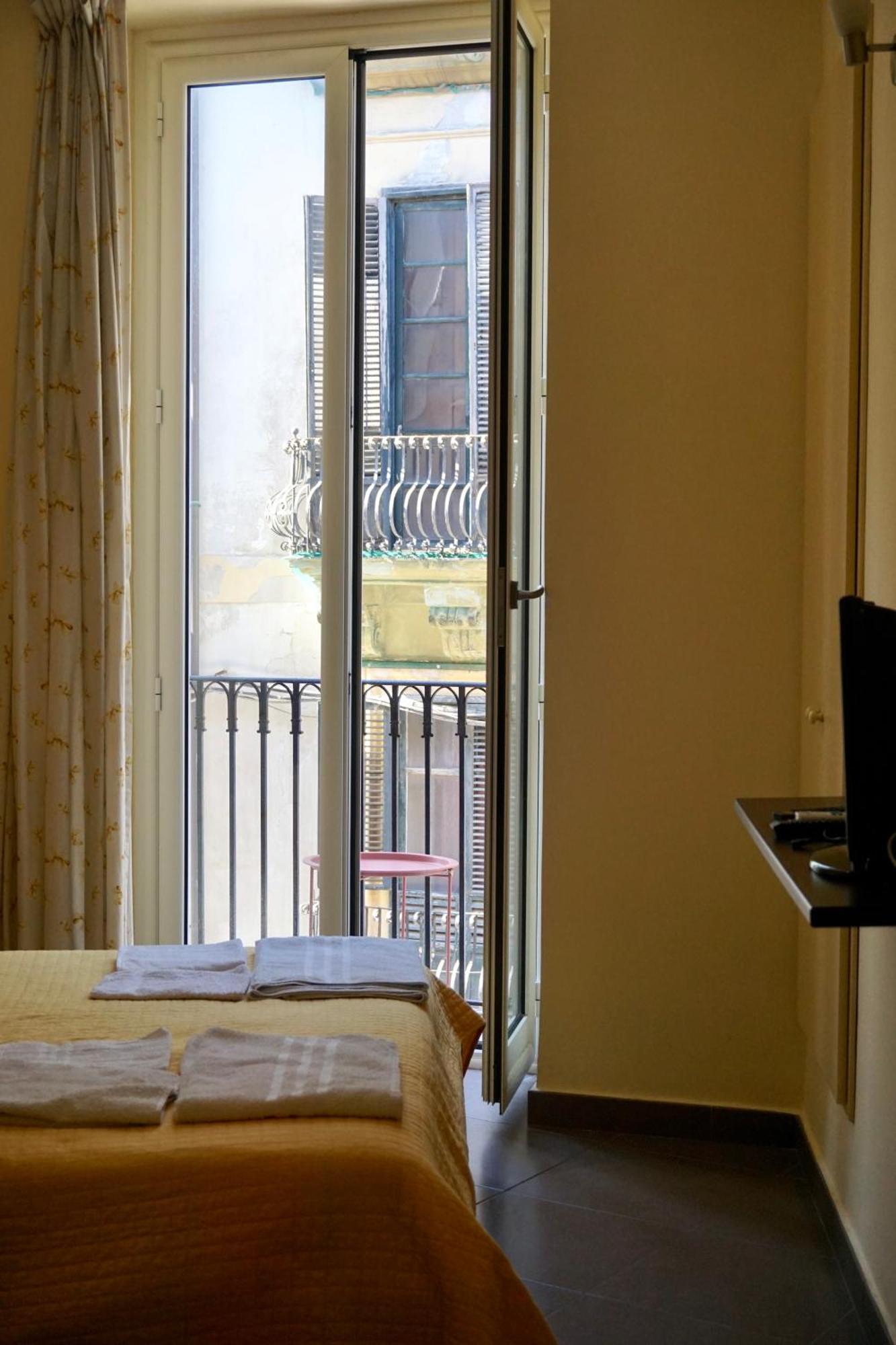 パレルモ B＆B ヴィヴァルディ Bed & Breakfast エクステリア 写真